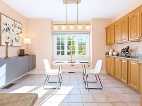119 Revere St C, Canton MA 02021