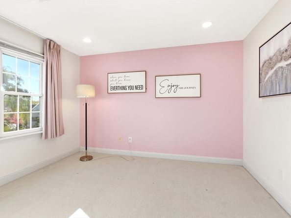 119 Revere St C, Canton MA 02021