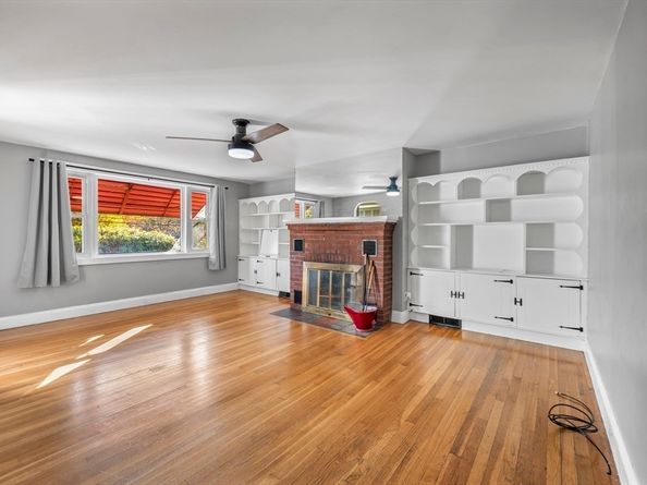 399 Union St, Leominster MA 01453