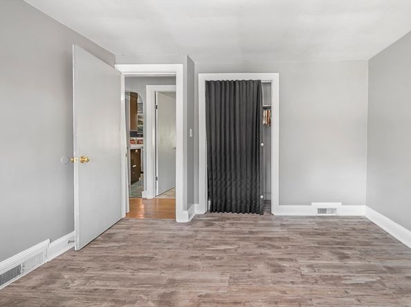 399 Union St, Leominster MA 01453