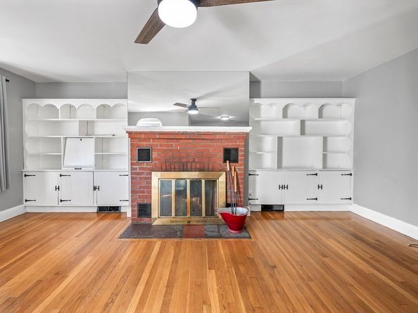 399 Union St, Leominster MA 01453