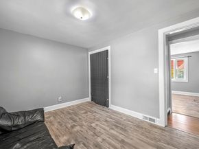 399 Union St, Leominster MA 01453