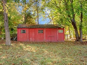 399 Union St, Leominster MA 01453