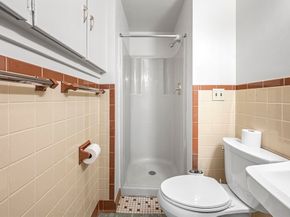 399 Union St, Leominster MA 01453