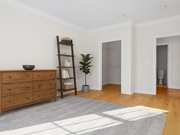 170 Clocktower Dr 5103, Waltham MA 02452