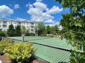 170 Clocktower Dr 5103, Waltham MA 02452