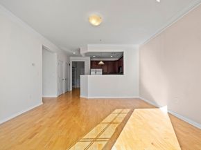 170 Clocktower Dr 5103, Waltham MA 02452