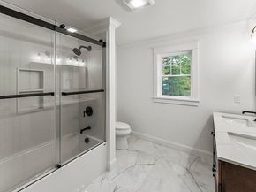 62 Larchmont Ln, Hanover MA 02339
