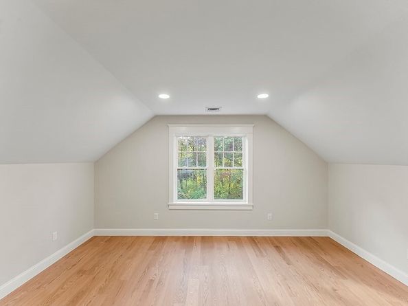 62 Larchmont Ln, Hanover MA 02339