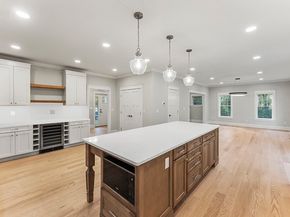 62 Larchmont Ln, Hanover MA 02339
