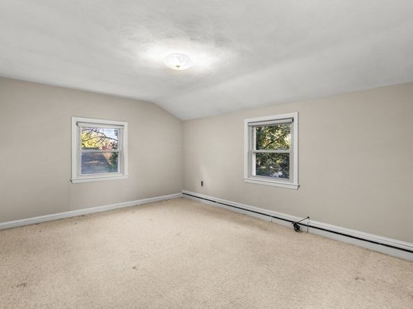 71 Cabot St, Milton MA 02186