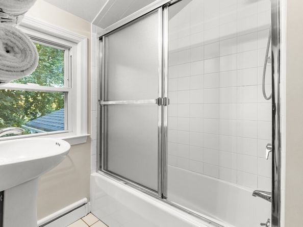 71 Cabot St, Milton MA 02186