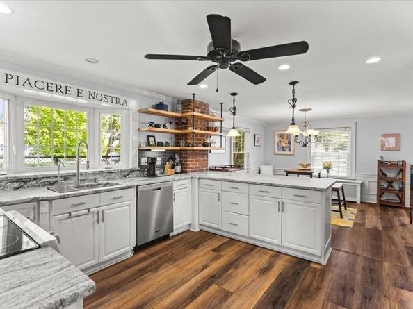 15 Troy St, Brockton MA 02301