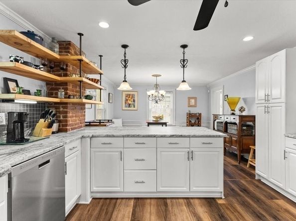 15 Troy St, Brockton MA 02301