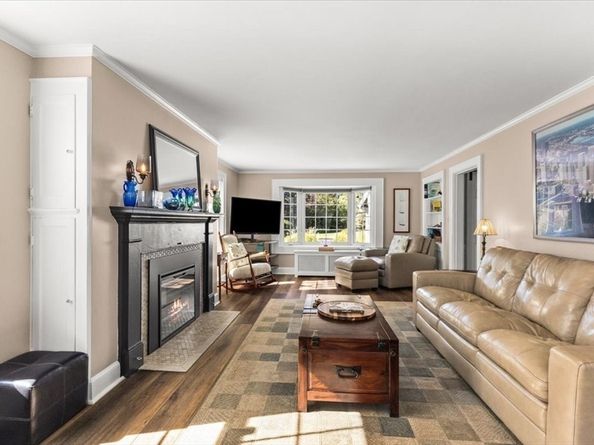 15 Troy St, Brockton MA 02301