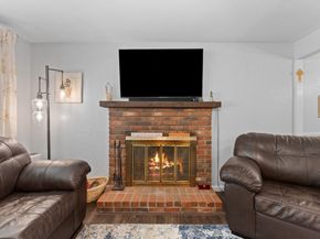 68 Cross St, Brockton MA 02301