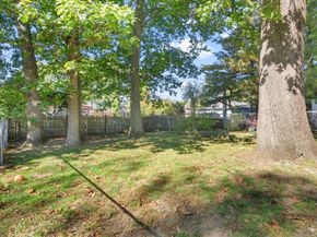68 Cross St, Brockton MA 02301