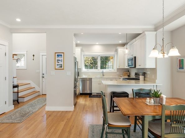 23 Stonebrook 11, Southborough MA 01772