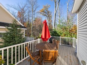 23 Stonebrook 11, Southborough MA 01772