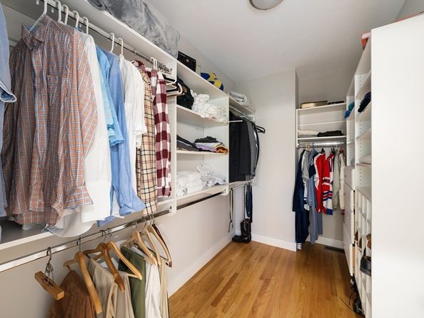 23 Stonebrook 11, Southborough MA 01772