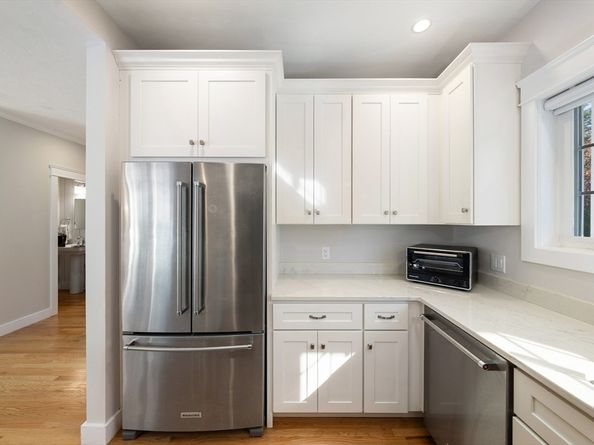 23 Stonebrook 11, Southborough MA 01772