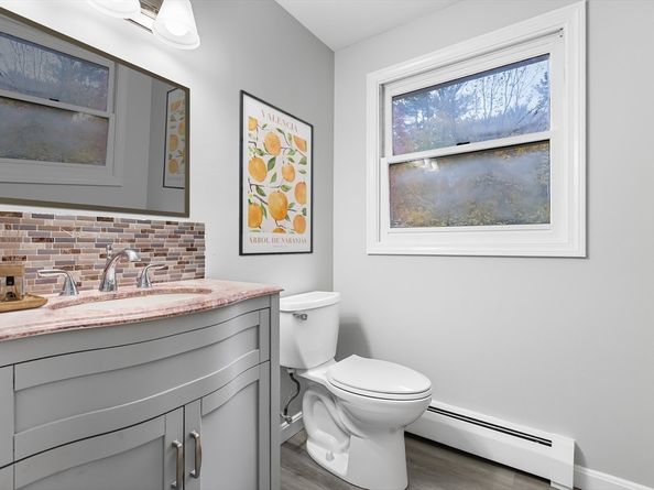 7 Westwood Rd, Natick MA 01760