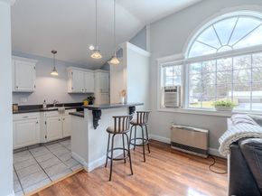 15 Grand St, Wilmington MA 01887