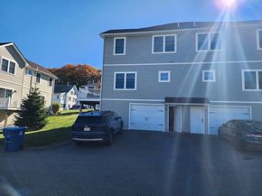 66 Oak St 66, Clinton MA 01510