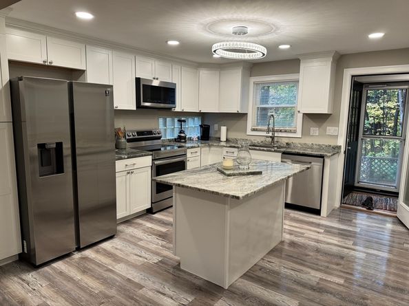 51 State Rd E, Westminster MA 01473