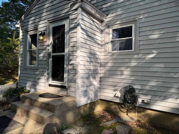 51 State Rd E, Westminster MA 01473