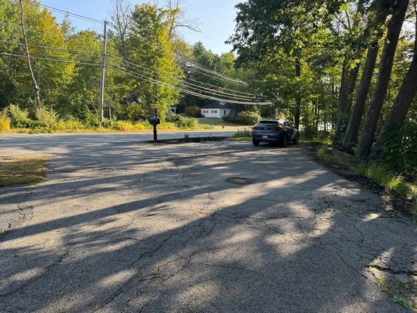 51 State Rd E, Westminster MA 01473