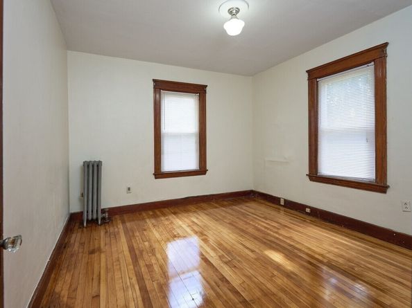 26 Derby Street, Worcester MA 01604