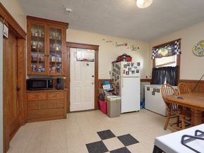 26 Derby Street, Worcester MA 01604
