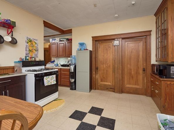 26 Derby Street, Worcester MA 01604