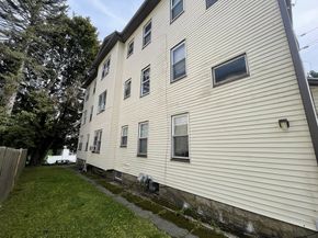 26 Derby Street, Worcester MA 01604