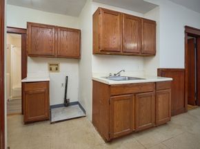 26 Derby Street, Worcester MA 01604