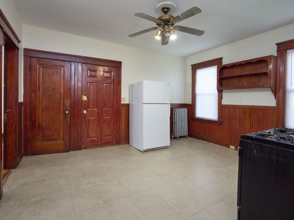 26 Derby Street, Worcester MA 01604