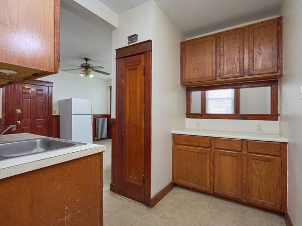 26 Derby Street, Worcester MA 01604