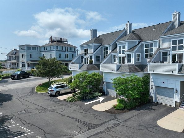 6 State Park Rd 2, Hull MA 02045