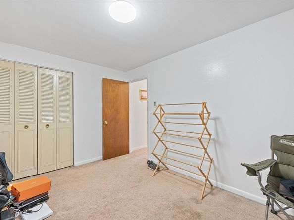 320 Elm St, Southbridge MA 01550