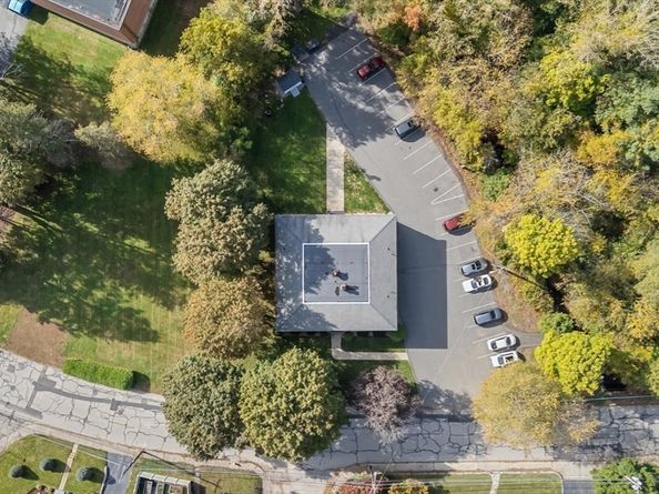 320 Elm St, Southbridge MA 01550