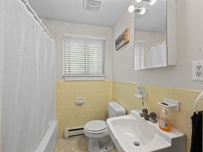 320 Elm St, Southbridge MA 01550