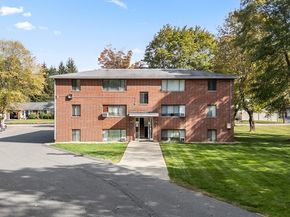 320 Elm St, Southbridge MA 01550