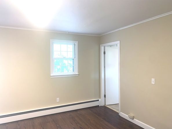 160 7th St, Leominster MA 01453