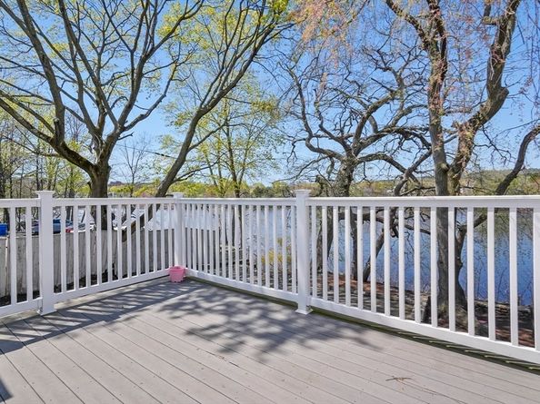 55-57 Crescent St, Waltham MA 02453