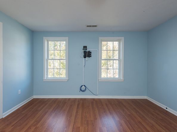 4 Locust Hill Ln, Whitman MA 02382