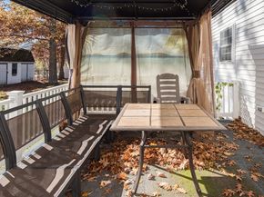 4 Locust Hill Ln, Whitman MA 02382