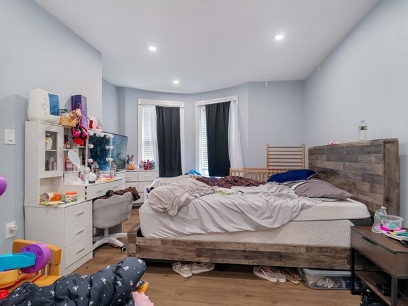 46 Saxton St, Boston MA 02125