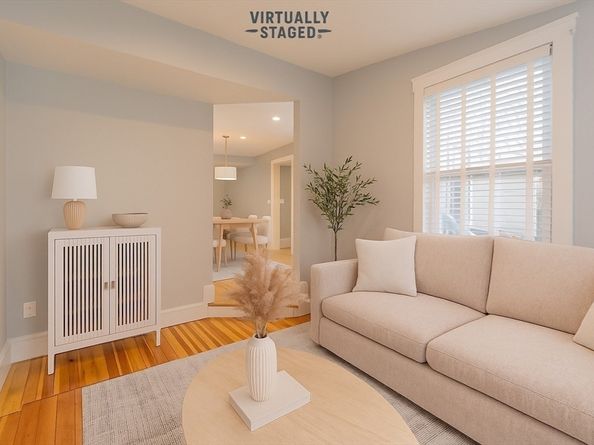 220 Woodside Ave 1, Winthrop MA 02152