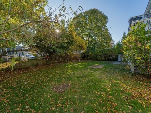 220 Woodside Ave 1, Winthrop MA 02152